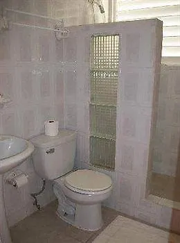Montcaribe Guest House San Juan 3*,